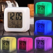 7 Renk Değiştiren Dijital Alarmlı Küp Masa Saati
