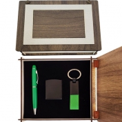 Toptan Ahşap Kutulu Yeşil Anahtarlık Kalem Çakmak Set